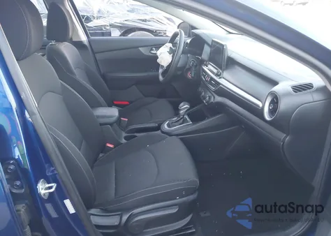 2021 Kia Forte Lxs из США, поврежденный, VIN 3KPF24AD1ME281610